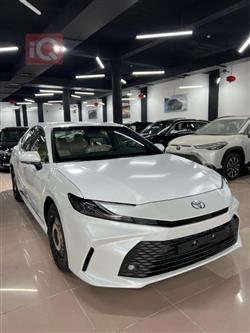 تۆیۆتا کامری